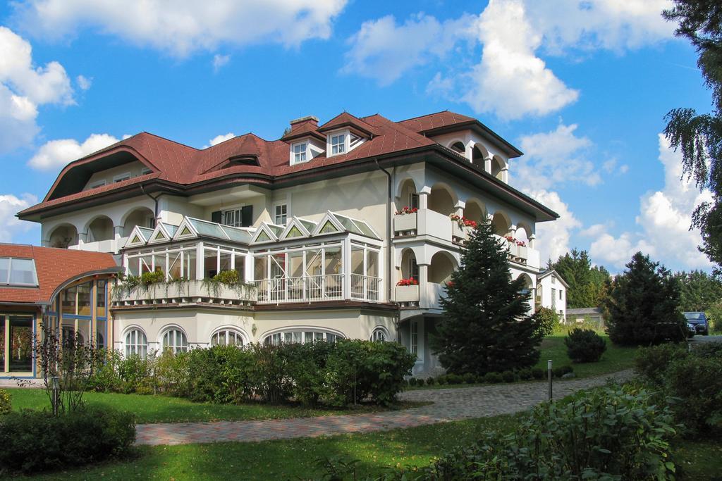 Hotel & Kurpension Weiss Bad Tatzmannsdorf Exterior foto