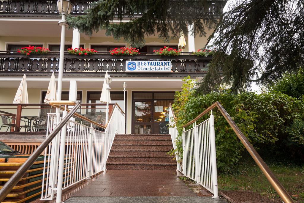 Hotel & Kurpension Weiss Bad Tatzmannsdorf Exterior foto
