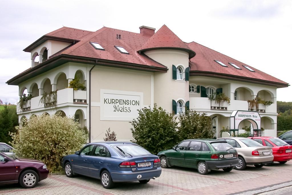 Hotel & Kurpension Weiss Bad Tatzmannsdorf Exterior foto